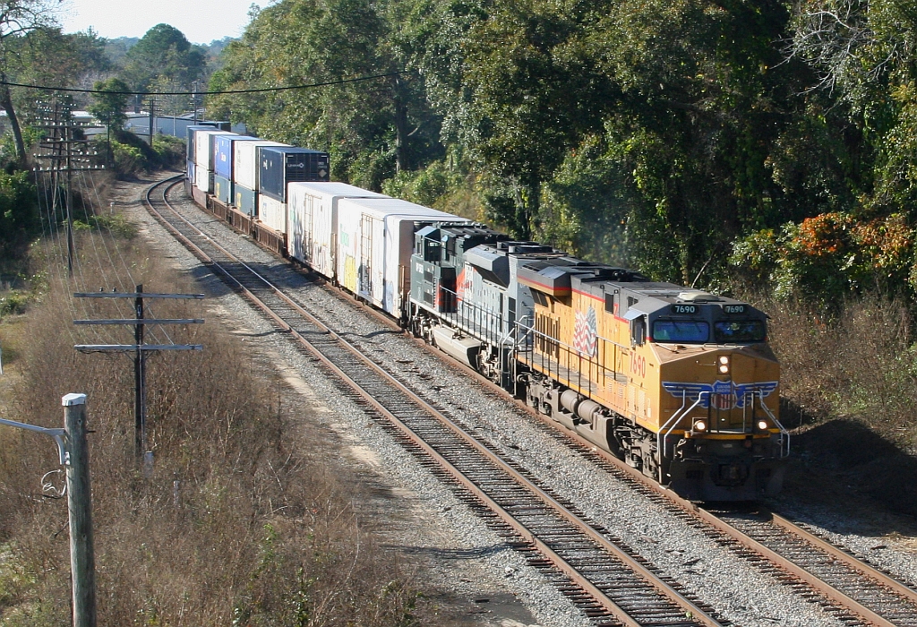 Q180 with UP heritage unit